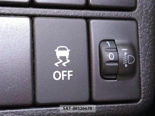 Suzuki ALTO 2018-10 253889-13