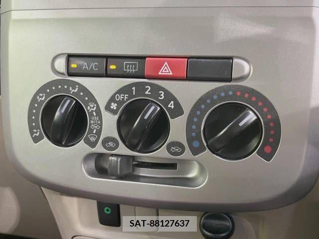 Daihatsu TANTO 2011-11 378815-4