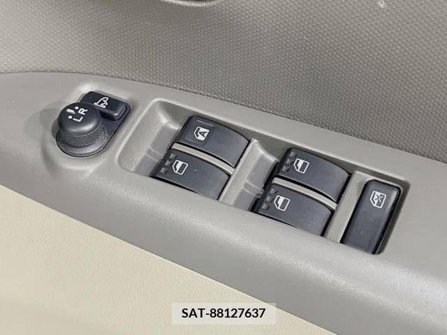 Daihatsu TANTO 2011-11 378815-3
