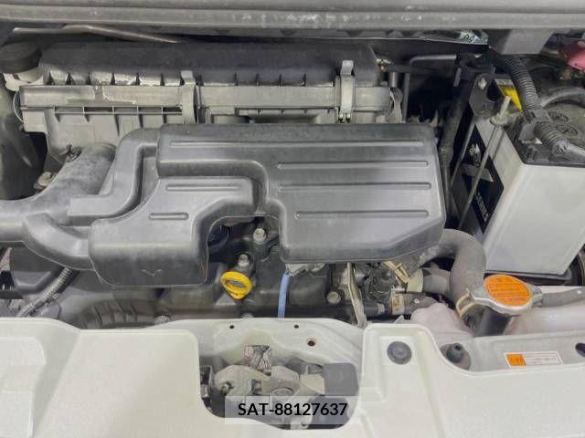 Daihatsu TANTO 2011-11 378815-18