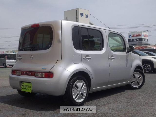 Nissan CUBE 2016-02 296093-1