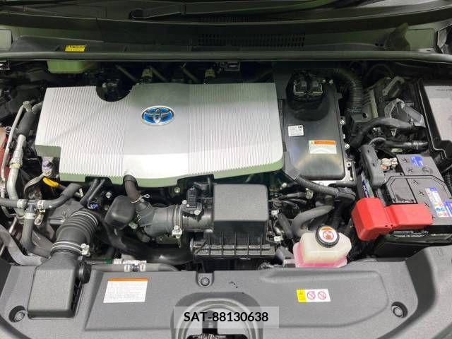 Toyota PRIUS 2017-06 322369-18