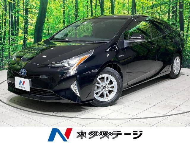 Toyota PRIUS 2017-06 322369-0