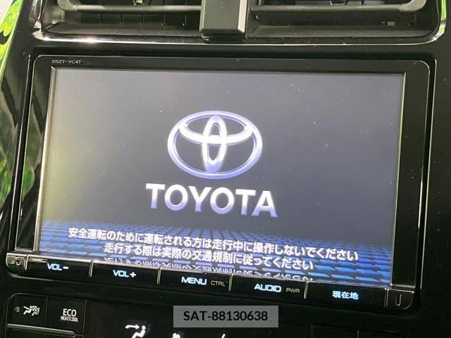 Toyota PRIUS 2017-06 322369-4