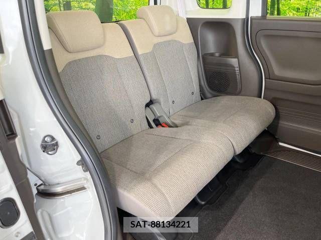 Honda N BOX 2021-10 333884-9