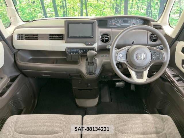 Honda N BOX 2021-10 333884-1