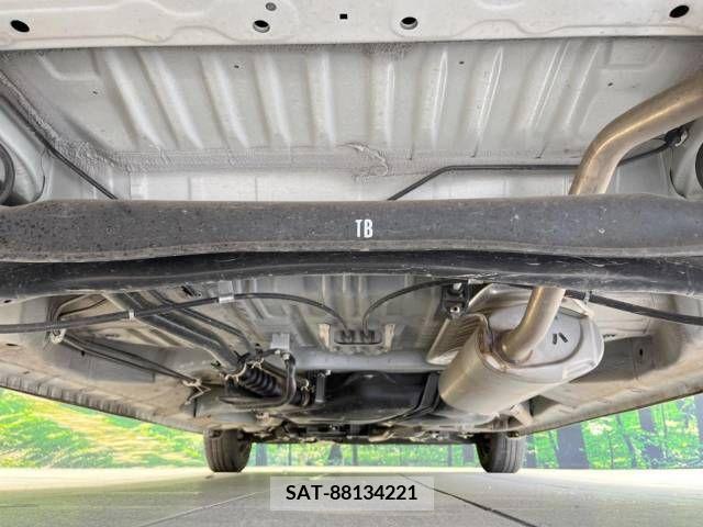 Honda N BOX 2021-10 333884-19
