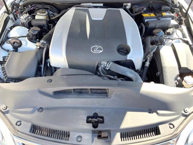 Lexus IS 2014-01 18286-18