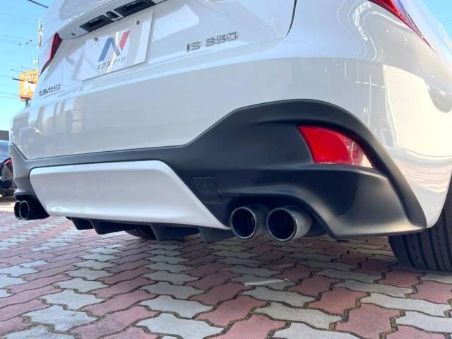 Lexus IS 2014-01 18286-2