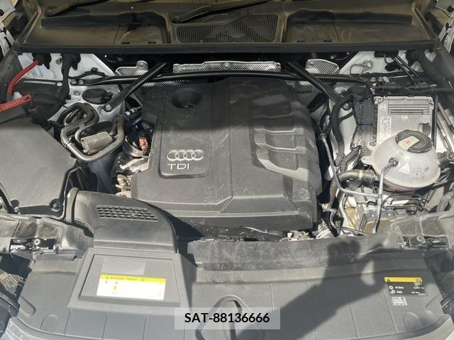 Audi Q5 2019-06 261311-14