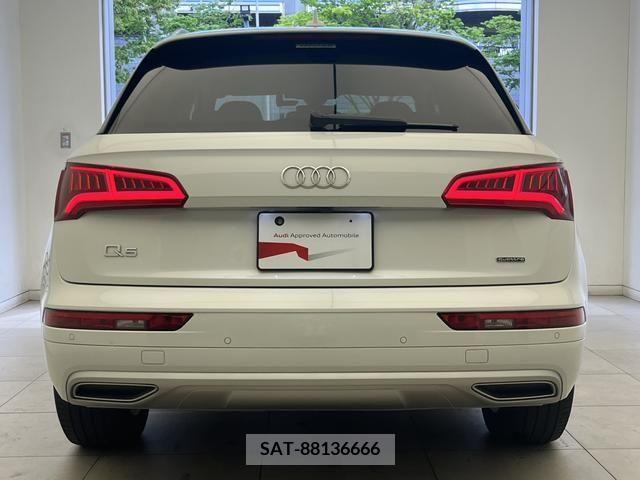 Audi Q5 2019-06 261311-3