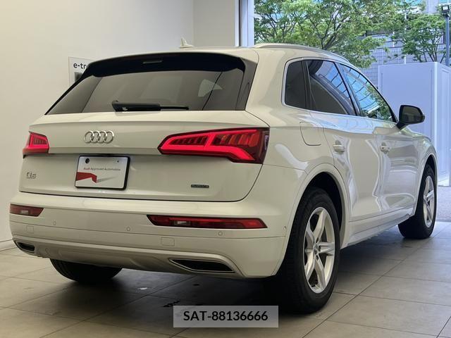 Audi Q5 2019-06 261311-1