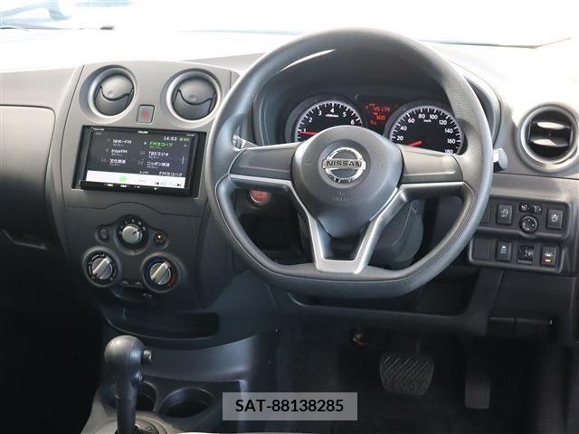 Nissan NOTE 2019-04 302437-1