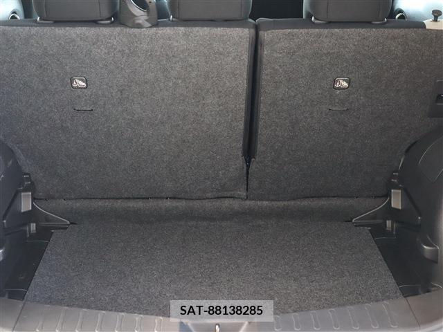 Nissan NOTE 2019-04 302437-17