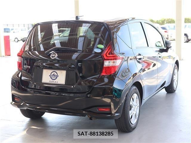 Nissan NOTE 2019-04 302437-7