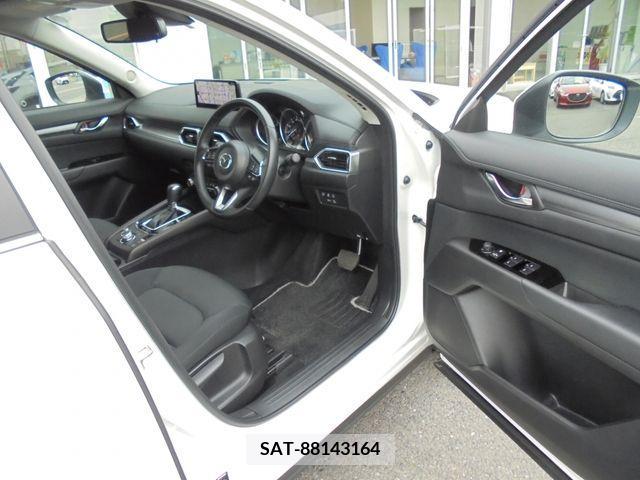 Mazda CX-5 2022-08 265903-1