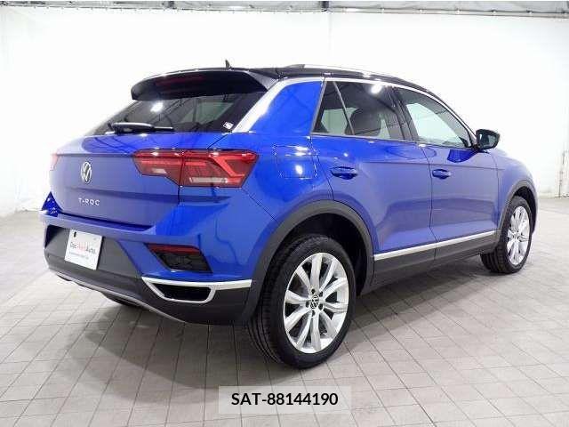 VolksWagen T-ROC 2020-12 298630-10