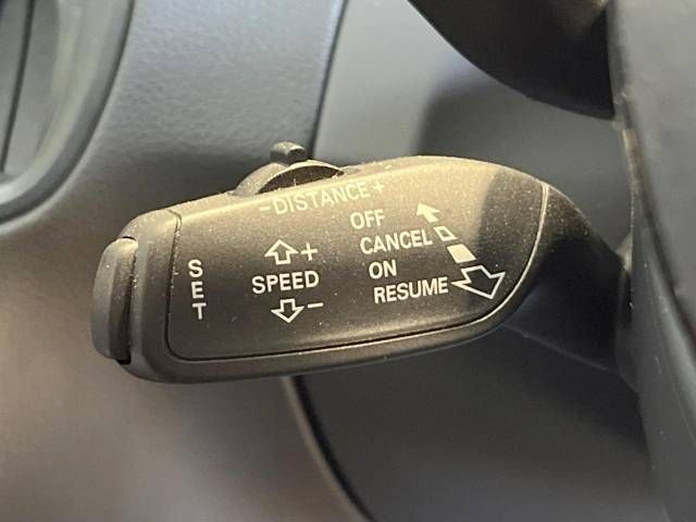 Audi SQ5 2015-02 180838-3