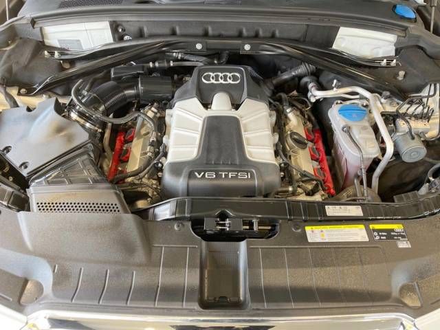 Audi SQ5 2015-02 180838-19