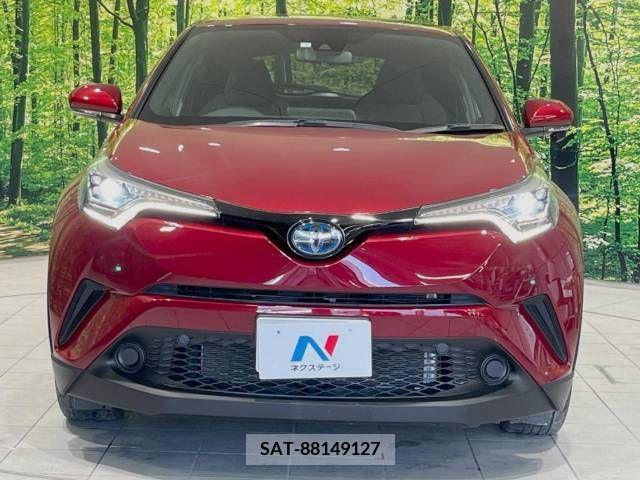 Toyota C-HR 2018-06 373546-15