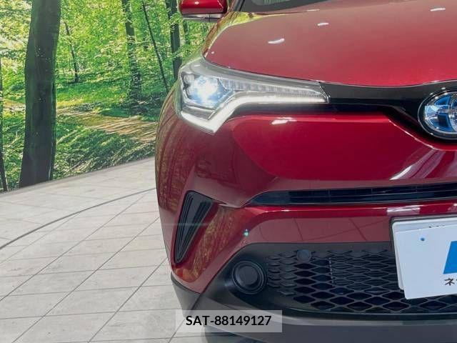 Toyota C-HR 2018-06 373546-14