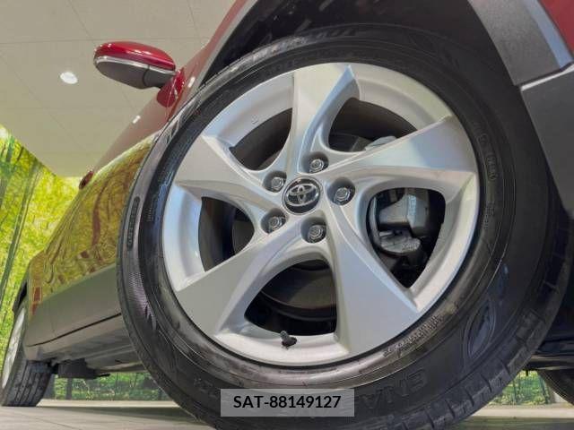 Toyota C-HR 2018-06 373546-13