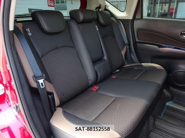 Nissan NOTE 2017-01 327922-8