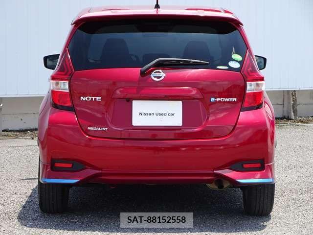 Nissan NOTE 2017-01 327922-5