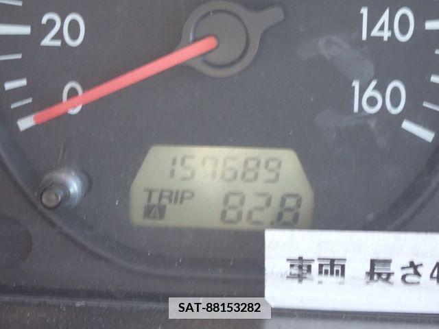 Mazda BONGO VAN 2012-06 384615-11