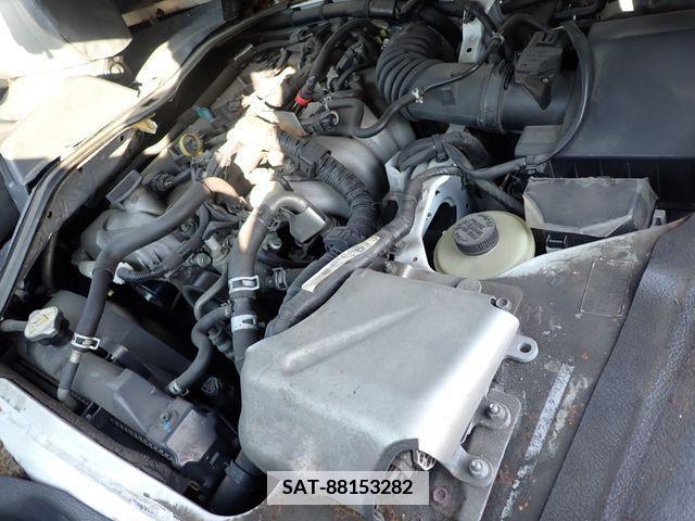 Mazda BONGO VAN 2012-06 384615-19