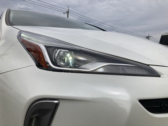 Toyota PRIUS 2019-10 1323-9