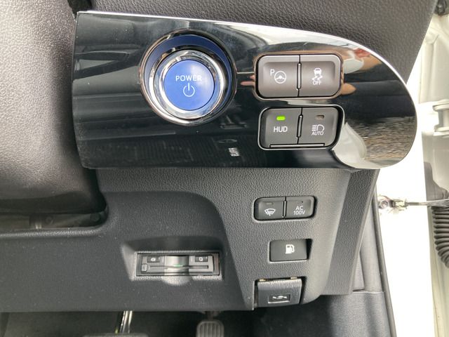 Toyota PRIUS 2019-10 1323-17