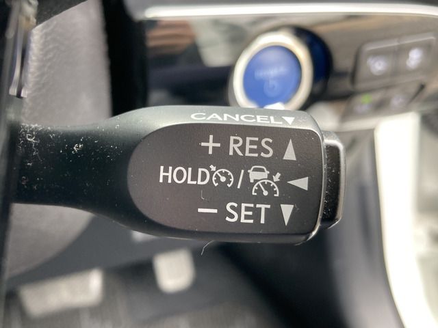 Toyota PRIUS 2019-10 1323-16