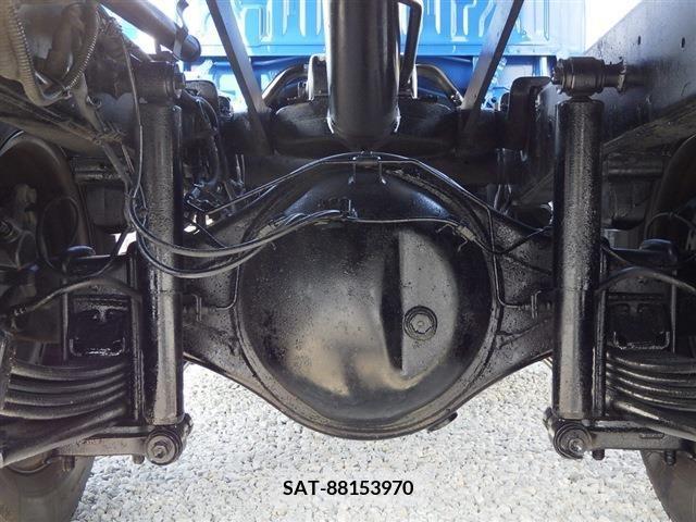 Hino DUTRO 2015-12 296734-15