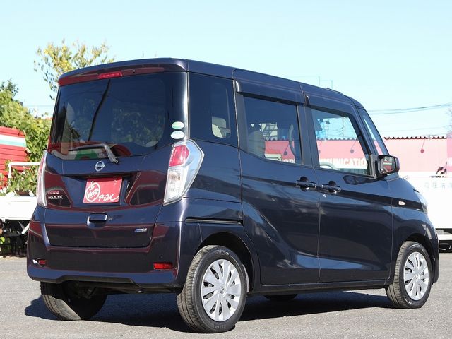 Nissan DAYZ ROOX 2015-04 28363-1