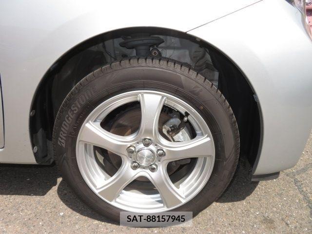 Toyota RACTIS 2014-10 373299-27