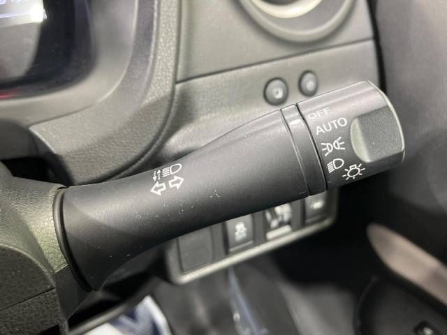Nissan NOTE 2019-10 23153-5