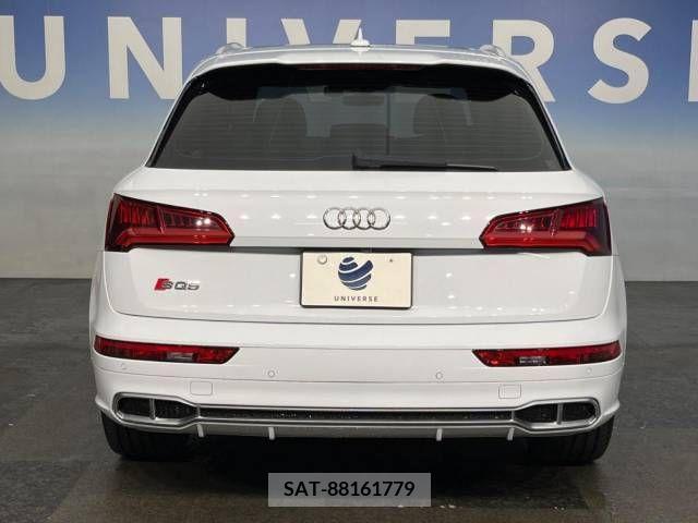 Audi SQ5 2018-03 356640-14