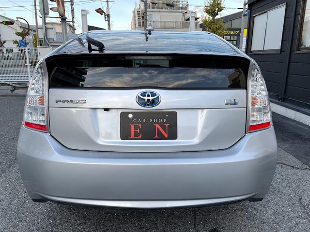 Toyota PRIUS 2010-07 19603-5