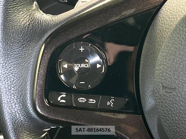 Honda N BOX CUSTOM 2017-11 307157-5
