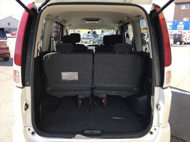 Nissan SERENA 2010-08 5838-13