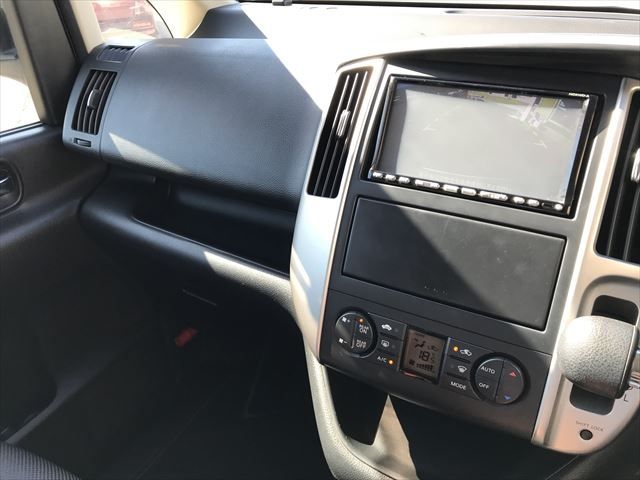 Nissan SERENA 2010-08 5838-16