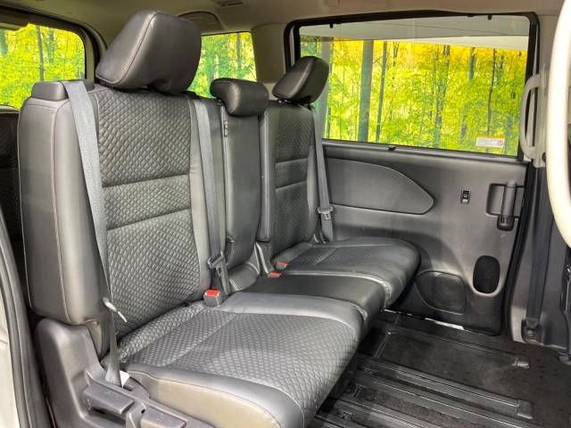 Nissan SERENA 2018-12 183750-9