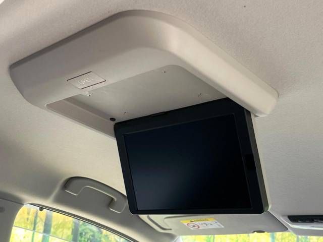 Nissan SERENA 2018-12 183750-7