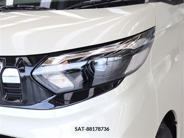 Mitsubishi EK SPACE 2023-11 221953-7