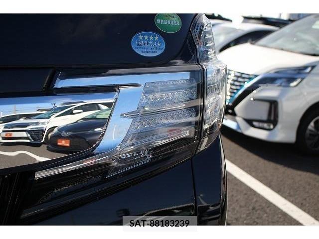 Toyota VELLFIRE 2015-02 224047-11