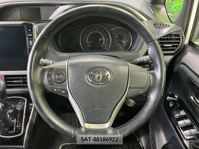 Toyota VOXY 2018-07 289126-12