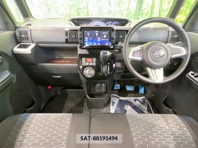 Daihatsu WAKE 2017-01 371090-1