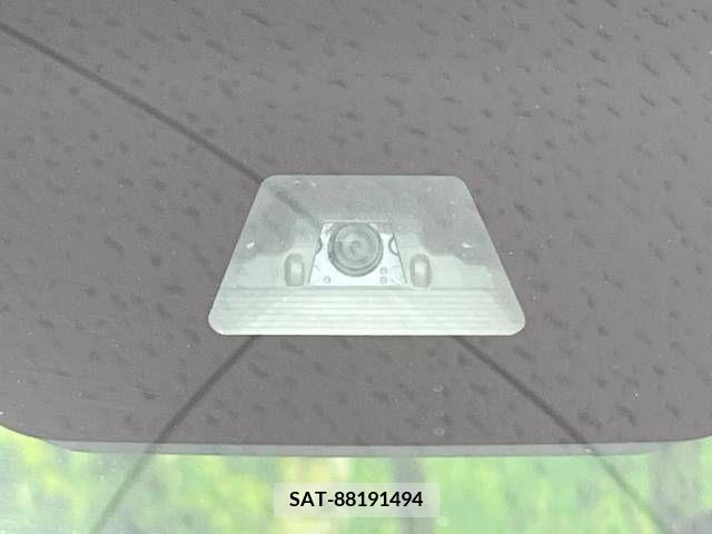 Daihatsu WAKE 2017-01 371090-4