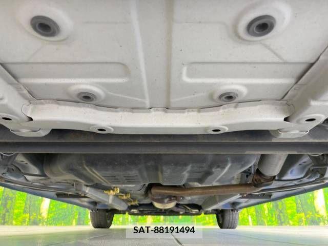 Daihatsu WAKE 2017-01 371090-19